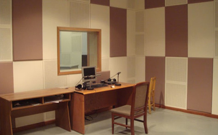 遼寧阜新聽音室墻面處理-1